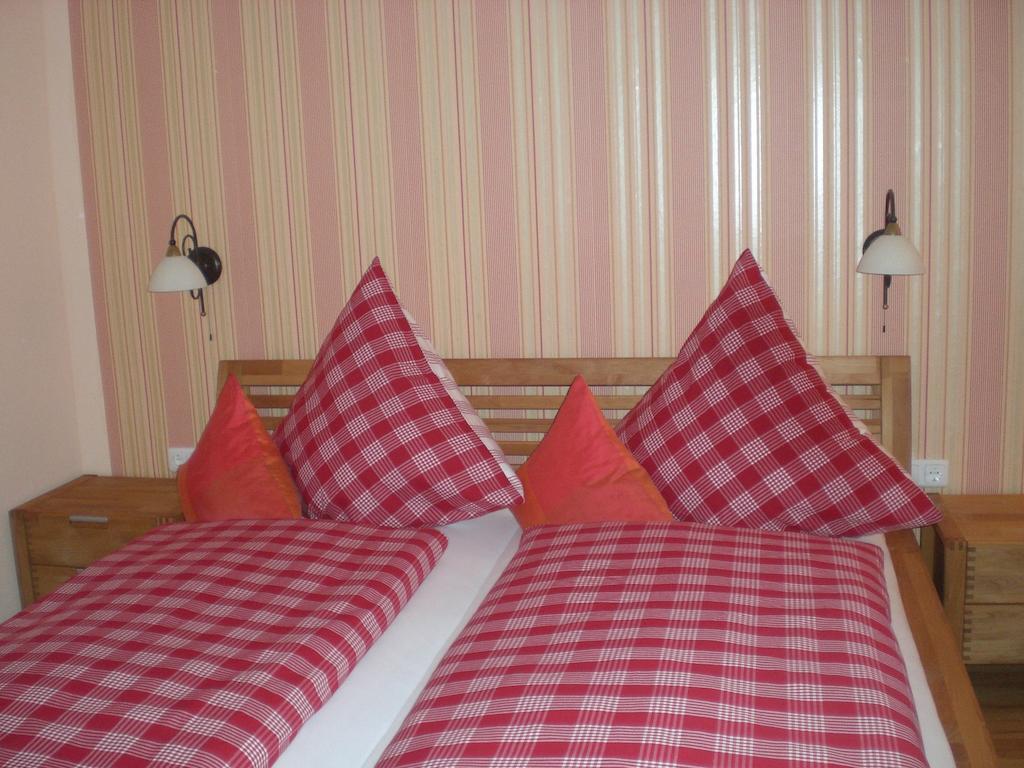 Gasthof Krone Schonau an der Brend Bilik gambar